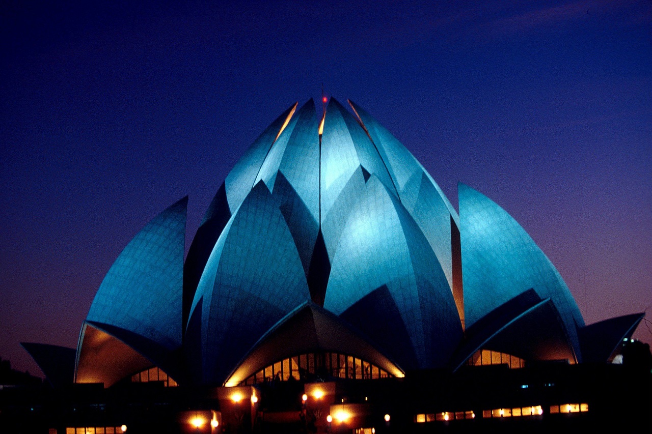 Lotus Temple Address, Nearest Metro, Timings, Ticket Price